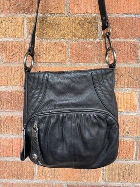 B. Makowsky Leather Crossbody Shoulder Bag Purse Soft Black Organization Boho